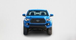 2023 Toyota Tacoma front