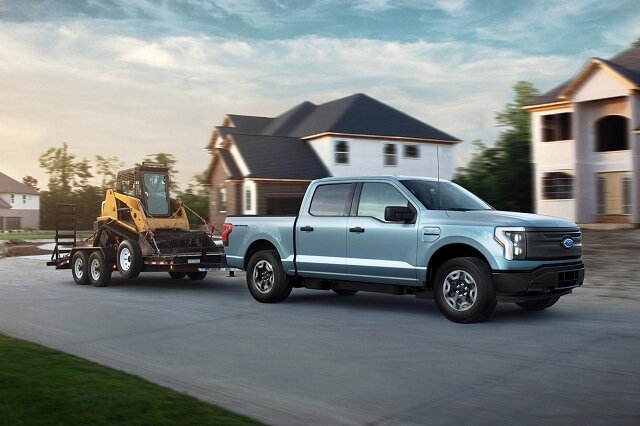 2023 Ford F-150 Lightning side