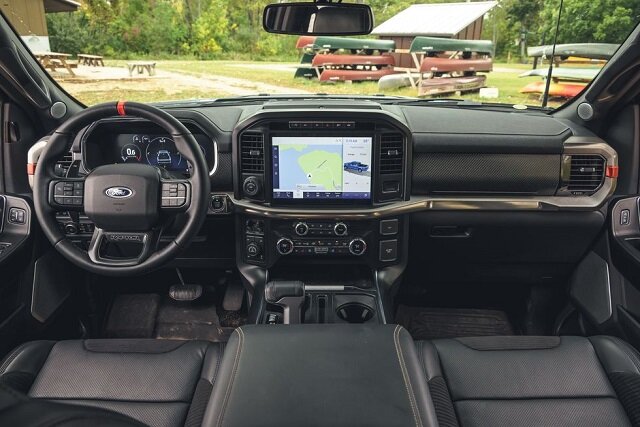 2023 Ford F-150 Raptor interior